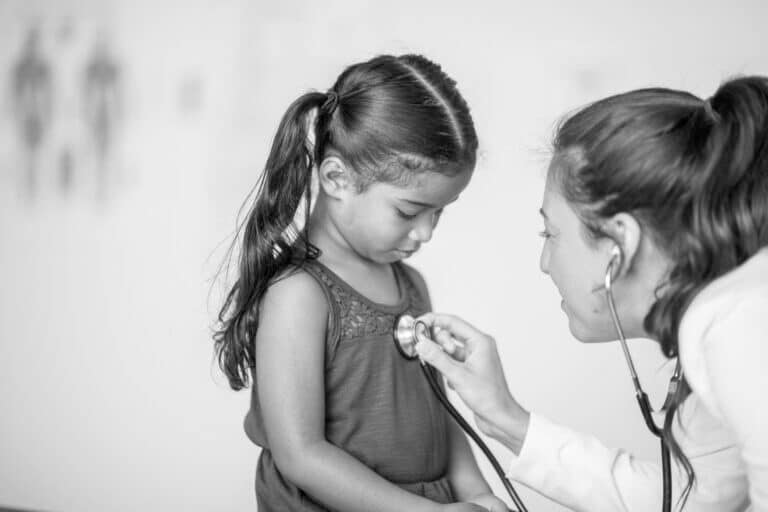 young-girl-female-doctor